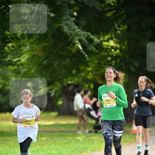 25.08.2024 - 20. Blankeneser Heldenlauf Dr. Thomas Lammeyer http://msf.ph/oto/6807361 25.08.2024 10:17:26 Laufen 6485, 6484 meine-sportfotos.de