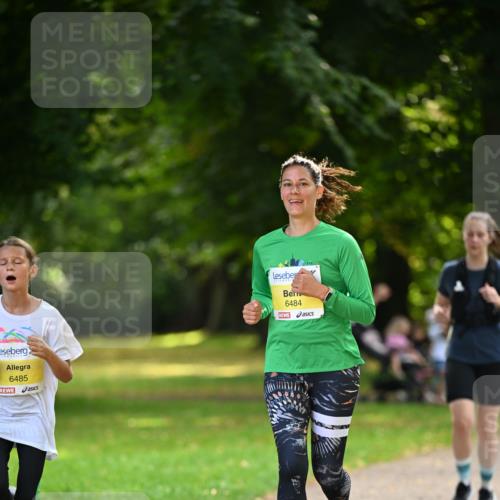 25.08.2024 - 20. Blankeneser Heldenlauf Dr. Thomas Lammeyer http://msf.ph/oto/6807369 25.08.2024 10:17:27 Laufen 6485, 6484 meine-sportfotos.de