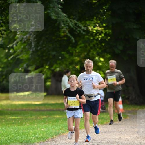25.08.2024 - 20. Blankeneser Heldenlauf Dr. Thomas Lammeyer http://msf.ph/oto/6807383 25.08.2024 10:17:35 Laufen 6526 meine-sportfotos.de
