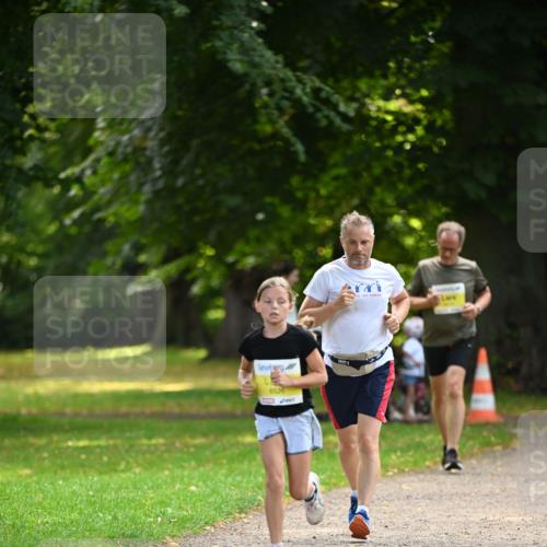25.08.2024 - 20. Blankeneser Heldenlauf Dr. Thomas Lammeyer http://msf.ph/oto/6807385 25.08.2024 10:17:35 Laufen 6526 meine-sportfotos.de