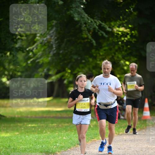 25.08.2024 - 20. Blankeneser Heldenlauf Dr. Thomas Lammeyer http://msf.ph/oto/6807387 25.08.2024 10:17:35 Laufen 6526 meine-sportfotos.de