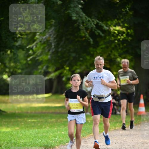25.08.2024 - 20. Blankeneser Heldenlauf Dr. Thomas Lammeyer http://msf.ph/oto/6807388 25.08.2024 10:17:36 Laufen 6526 meine-sportfotos.de