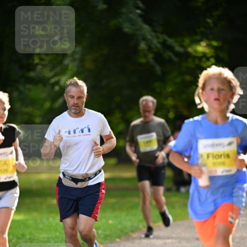 25.08.2024 - 20. Blankeneser Heldenlauf Dr. Thomas Lammeyer http://msf.ph/oto/6807401 25.08.2024 10:17:38 Laufen 526 meine-sportfotos.de