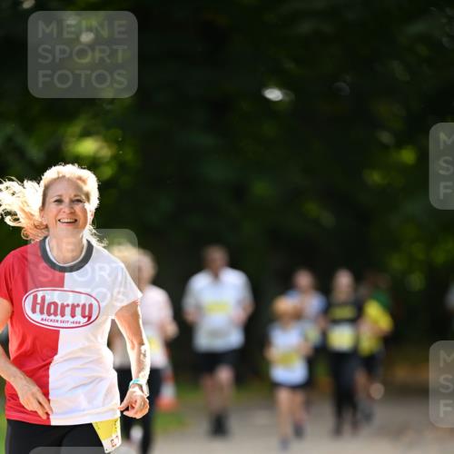 25.08.2024 - 20. Blankeneser Heldenlauf Dr. Thomas Lammeyer http://msf.ph/oto/6807438 25.08.2024 10:17:45 Laufen 1688 meine-sportfotos.de