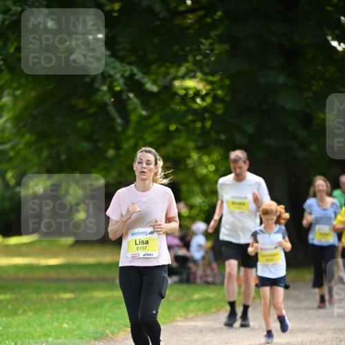 25.08.2024 - 20. Blankeneser Heldenlauf Dr. Thomas Lammeyer http://msf.ph/oto/6807445 25.08.2024 10:17:48 Laufen 6107 meine-sportfotos.de