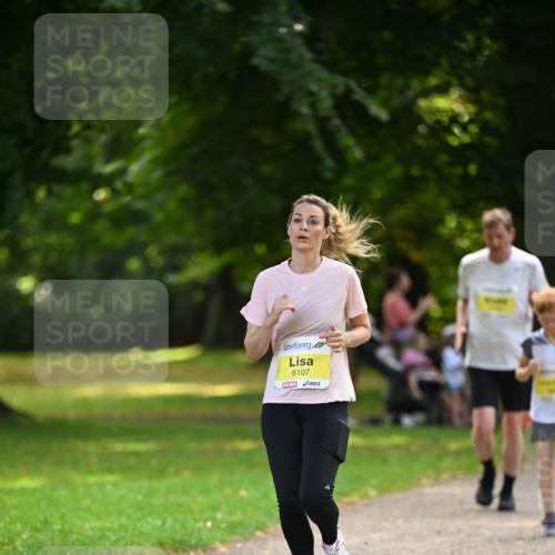 25.08.2024 - 20. Blankeneser Heldenlauf Dr. Thomas Lammeyer http://msf.ph/oto/6807450 25.08.2024 10:17:48 Laufen 6107 meine-sportfotos.de