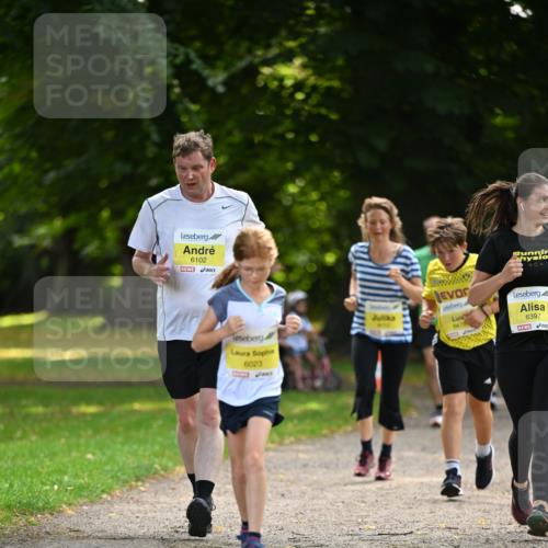 25.08.2024 - 20. Blankeneser Heldenlauf Dr. Thomas Lammeyer http://msf.ph/oto/6807465 25.08.2024 10:17:51 Laufen 6102, 6023, 6470, 6397 meine-sportfotos.de