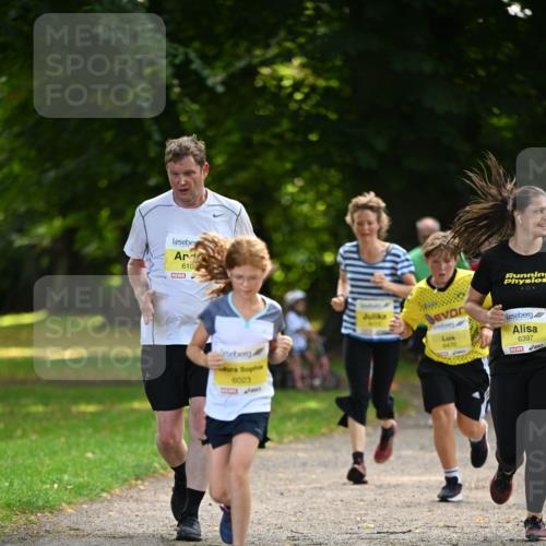 25.08.2024 - 20. Blankeneser Heldenlauf Dr. Thomas Lammeyer http://msf.ph/oto/6807466 25.08.2024 10:17:51 Laufen 6102, 6023, 0, 6470, 6397 meine-sportfotos.de