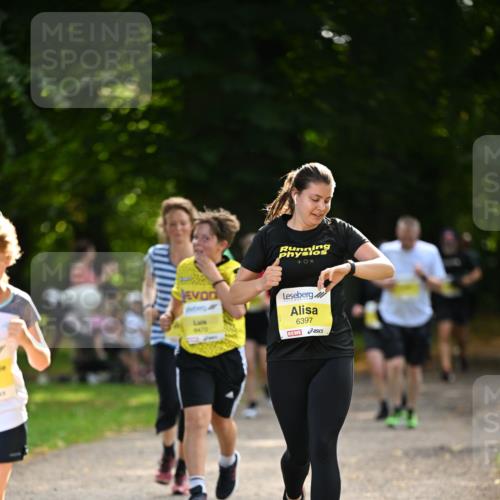 25.08.2024 - 20. Blankeneser Heldenlauf Dr. Thomas Lammeyer http://msf.ph/oto/6807474 25.08.2024 10:17:52 Laufen 6470, 6397 meine-sportfotos.de