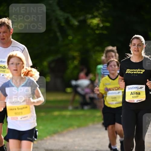 25.08.2024 - 20. Blankeneser Heldenlauf Dr. Thomas Lammeyer http://msf.ph/oto/6807477 25.08.2024 10:17:53 Laufen 6102, 6023, 6397 meine-sportfotos.de
