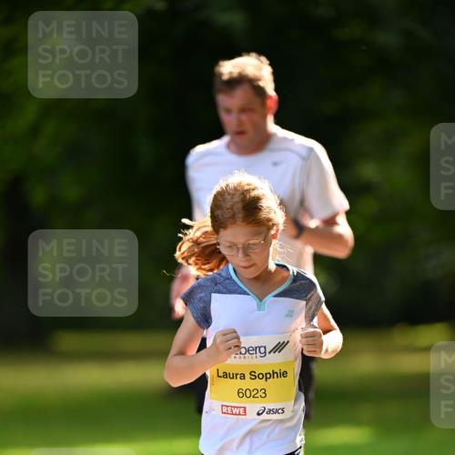 25.08.2024 - 20. Blankeneser Heldenlauf Dr. Thomas Lammeyer http://msf.ph/oto/6807481 25.08.2024 10:17:54 Laufen 6023 meine-sportfotos.de