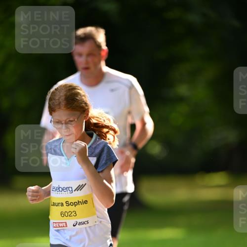 25.08.2024 - 20. Blankeneser Heldenlauf Dr. Thomas Lammeyer http://msf.ph/oto/6807483 25.08.2024 10:17:54 Laufen 6023 meine-sportfotos.de