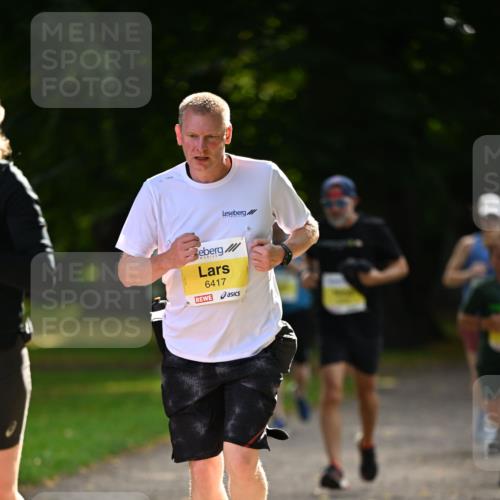 25.08.2024 - 20. Blankeneser Heldenlauf Dr. Thomas Lammeyer http://msf.ph/oto/6807510 25.08.2024 10:18:01 Laufen 6417 meine-sportfotos.de