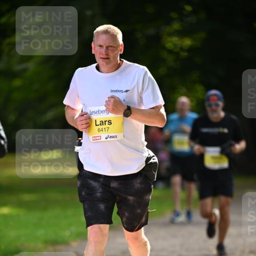25.08.2024 - 20. Blankeneser Heldenlauf Dr. Thomas Lammeyer http://msf.ph/oto/6807514 25.08.2024 10:18:02 Laufen 6417 meine-sportfotos.de