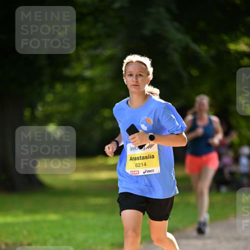 25.08.2024 - 20. Blankeneser Heldenlauf Dr. Thomas Lammeyer http://msf.ph/oto/6807565 25.08.2024 10:18:11 Laufen 6214 meine-sportfotos.de