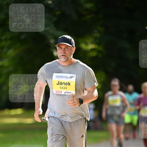 25.08.2024 - 20. Blankeneser Heldenlauf Dr. Thomas Lammeyer http://msf.ph/oto/6807589 25.08.2024 10:18:18 Laufen 6434 meine-sportfotos.de