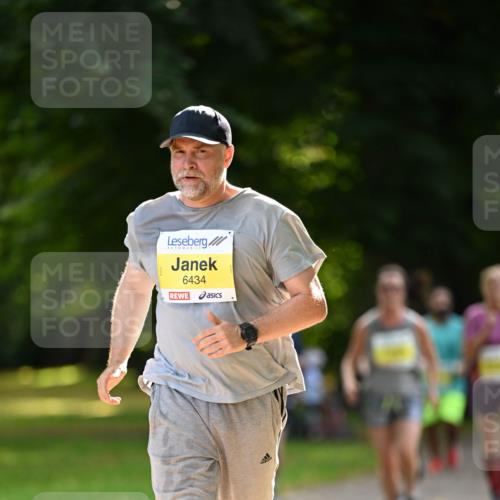 25.08.2024 - 20. Blankeneser Heldenlauf Dr. Thomas Lammeyer http://msf.ph/oto/6807590 25.08.2024 10:18:18 Laufen 6434 meine-sportfotos.de