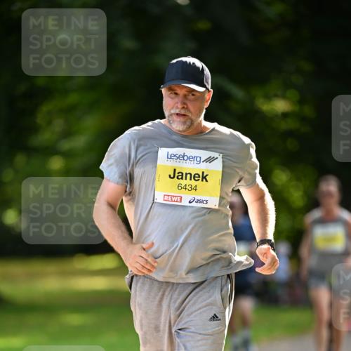 25.08.2024 - 20. Blankeneser Heldenlauf Dr. Thomas Lammeyer http://msf.ph/oto/6807593 25.08.2024 10:18:18 Laufen 6434 meine-sportfotos.de