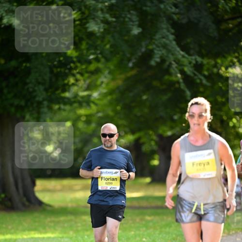 25.08.2024 - 20. Blankeneser Heldenlauf Dr. Thomas Lammeyer http://msf.ph/oto/6807608 25.08.2024 10:18:21 Laufen 6299 meine-sportfotos.de