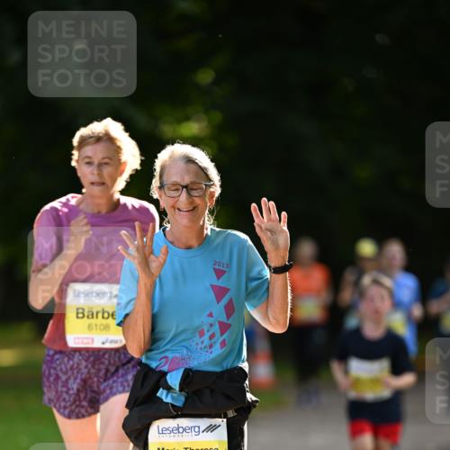 25.08.2024 - 20. Blankeneser Heldenlauf Dr. Thomas Lammeyer http://msf.ph/oto/6807619 25.08.2024 10:18:24 Laufen 6108, 6038, 2013 meine-sportfotos.de