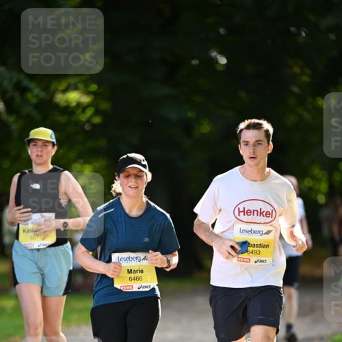 25.08.2024 - 20. Blankeneser Heldenlauf Dr. Thomas Lammeyer http://msf.ph/oto/6807659 25.08.2024 10:18:31 Laufen 6077, 6466, 6493 meine-sportfotos.de