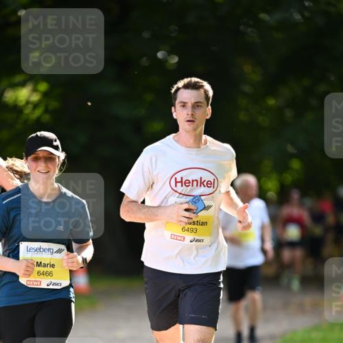 25.08.2024 - 20. Blankeneser Heldenlauf Dr. Thomas Lammeyer http://msf.ph/oto/6807662 25.08.2024 10:18:32 Laufen 6466, 6493 meine-sportfotos.de