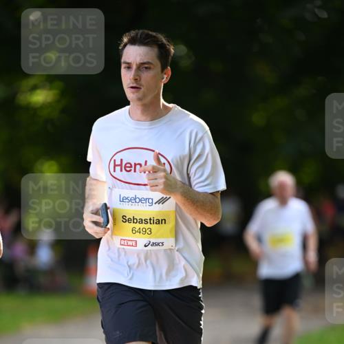 25.08.2024 - 20. Blankeneser Heldenlauf Dr. Thomas Lammeyer http://msf.ph/oto/6807670 25.08.2024 10:18:33 Laufen 6493 meine-sportfotos.de
