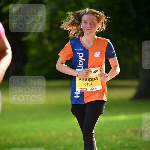 25.08.2024 - 20. Blankeneser Heldenlauf Dr. Thomas Lammeyer http://msf.ph/oto/6807715 25.08.2024 10:18:43 Laufen 6134 meine-sportfotos.de