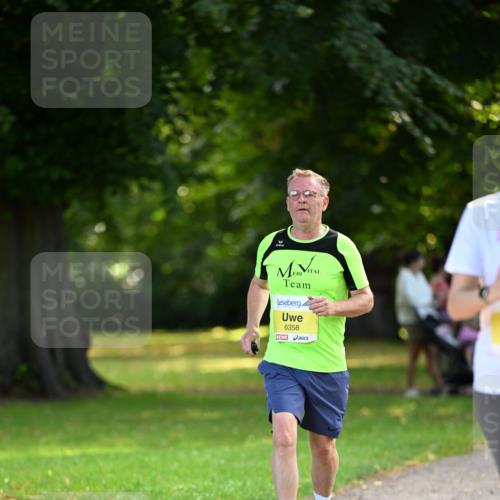 25.08.2024 - 20. Blankeneser Heldenlauf Dr. Thomas Lammeyer http://msf.ph/oto/6807784 25.08.2024 10:19:00 Laufen 6358 meine-sportfotos.de