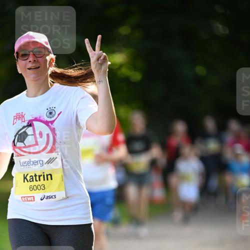 25.08.2024 - 20. Blankeneser Heldenlauf Dr. Thomas Lammeyer http://msf.ph/oto/6807791 25.08.2024 10:19:01 Laufen 6003 meine-sportfotos.de