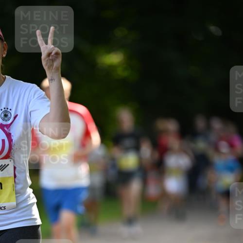 25.08.2024 - 20. Blankeneser Heldenlauf Dr. Thomas Lammeyer http://msf.ph/oto/6807794 25.08.2024 10:19:01 Laufen 154 meine-sportfotos.de