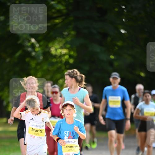 25.08.2024 - 20. Blankeneser Heldenlauf Dr. Thomas Lammeyer http://msf.ph/oto/6807824 25.08.2024 10:19:07 Laufen 6429, 6357 meine-sportfotos.de