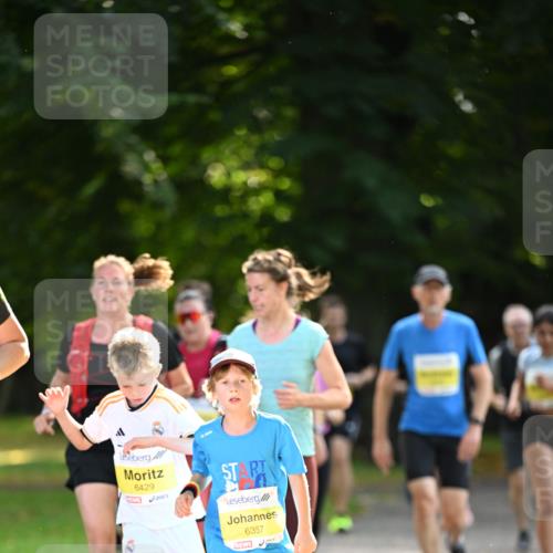 25.08.2024 - 20. Blankeneser Heldenlauf Dr. Thomas Lammeyer http://msf.ph/oto/6807826 25.08.2024 10:19:07 Laufen 6429, 6357 meine-sportfotos.de