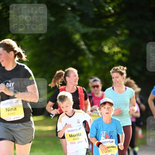 25.08.2024 - 20. Blankeneser Heldenlauf Dr. Thomas Lammeyer http://msf.ph/oto/6807827 25.08.2024 10:19:08 Laufen 6342, 6429, 357 meine-sportfotos.de