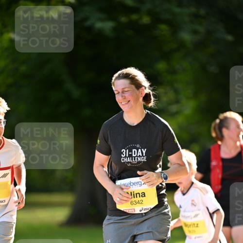 25.08.2024 - 20. Blankeneser Heldenlauf Dr. Thomas Lammeyer http://msf.ph/oto/6807830 25.08.2024 10:19:08 Laufen 31, 6342, 935 meine-sportfotos.de