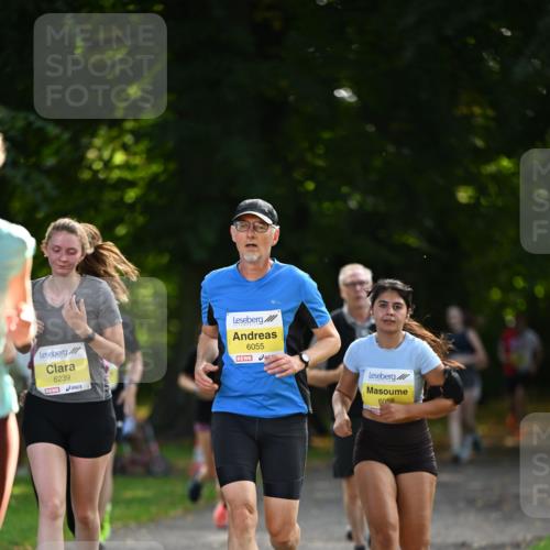25.08.2024 - 20. Blankeneser Heldenlauf Dr. Thomas Lammeyer http://msf.ph/oto/6807838 25.08.2024 10:19:10 Laufen 6239, 6055, 6058 meine-sportfotos.de