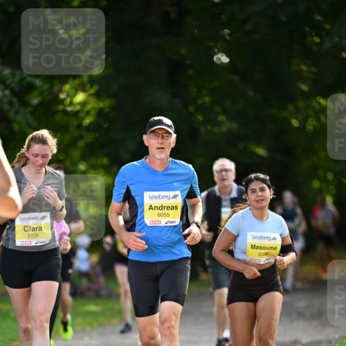 25.08.2024 - 20. Blankeneser Heldenlauf Dr. Thomas Lammeyer http://msf.ph/oto/6807841 25.08.2024 10:19:10 Laufen 6239, 6055, 6058 meine-sportfotos.de