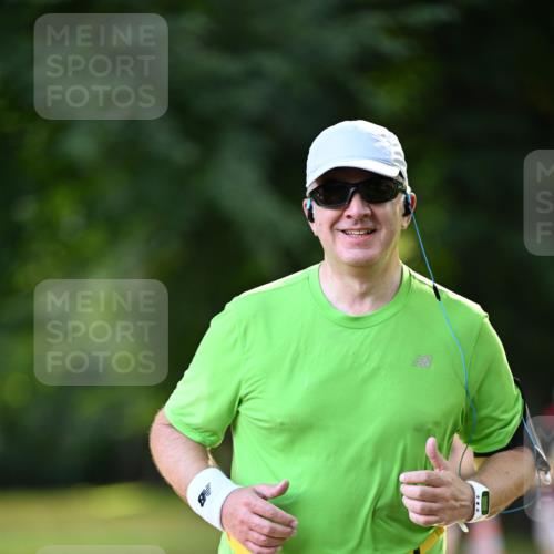 25.08.2024 - 20. Blankeneser Heldenlauf Dr. Thomas Lammeyer http://msf.ph/oto/6807885 25.08.2024 10:19:19 Laufen 6349 meine-sportfotos.de