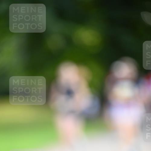 25.08.2024 - 20. Blankeneser Heldenlauf Dr. Thomas Lammeyer http://msf.ph/oto/6807895 25.08.2024 10:19:21 Laufen  meine-sportfotos.de