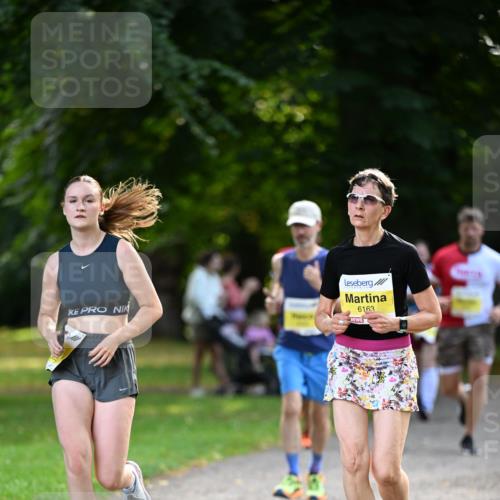 25.08.2024 - 20. Blankeneser Heldenlauf Dr. Thomas Lammeyer http://msf.ph/oto/6807902 25.08.2024 10:19:22 Laufen 6163 meine-sportfotos.de