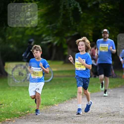 25.08.2024 - 20. Blankeneser Heldenlauf Dr. Thomas Lammeyer http://msf.ph/oto/6807968 25.08.2024 10:19:35 Laufen 6489, 6446 meine-sportfotos.de
