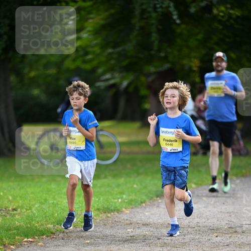 25.08.2024 - 20. Blankeneser Heldenlauf Dr. Thomas Lammeyer http://msf.ph/oto/6807969 25.08.2024 10:19:35 Laufen 6489, 6446 meine-sportfotos.de