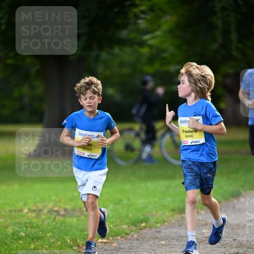 25.08.2024 - 20. Blankeneser Heldenlauf Dr. Thomas Lammeyer http://msf.ph/oto/6807977 25.08.2024 10:19:36 Laufen 6489, 6446 meine-sportfotos.de