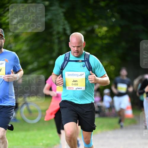 25.08.2024 - 20. Blankeneser Heldenlauf Dr. Thomas Lammeyer http://msf.ph/oto/6807992 25.08.2024 10:19:39 Laufen 6488 meine-sportfotos.de
