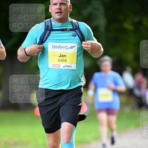 25.08.2024 - 20. Blankeneser Heldenlauf Dr. Thomas Lammeyer http://msf.ph/oto/6808001 25.08.2024 10:19:40 Laufen 6488 meine-sportfotos.de