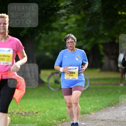 25.08.2024 - 20. Blankeneser Heldenlauf Dr. Thomas Lammeyer http://msf.ph/oto/6808010 25.08.2024 10:19:42 Laufen 6259 meine-sportfotos.de