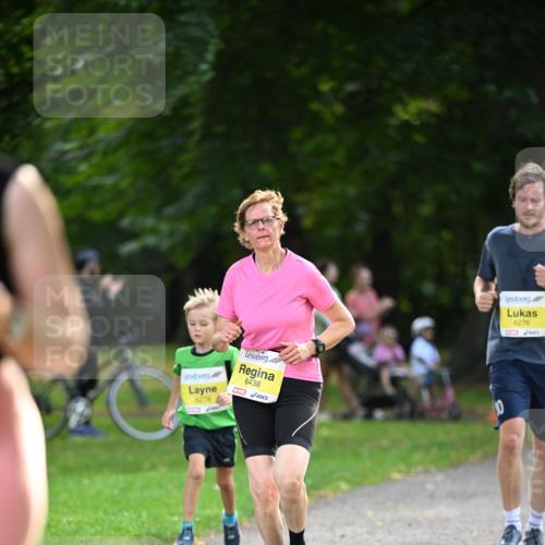 25.08.2024 - 20. Blankeneser Heldenlauf Dr. Thomas Lammeyer http://msf.ph/oto/6808058 25.08.2024 10:19:52 Laufen 6276, 6278, 6438, 10 meine-sportfotos.de
