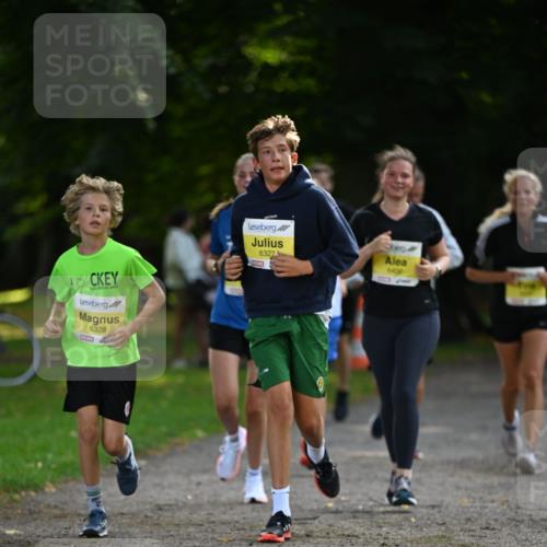 25.08.2024 - 20. Blankeneser Heldenlauf Dr. Thomas Lammeyer http://msf.ph/oto/6808107 25.08.2024 10:20:05 Laufen 2019, 6328, 6327 meine-sportfotos.de