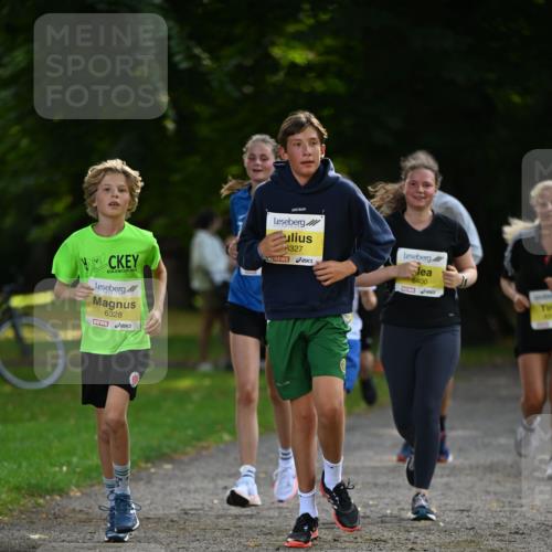 25.08.2024 - 20. Blankeneser Heldenlauf Dr. Thomas Lammeyer http://msf.ph/oto/6808108 25.08.2024 10:20:05 Laufen 2019, 6328, 6327, 6400 meine-sportfotos.de