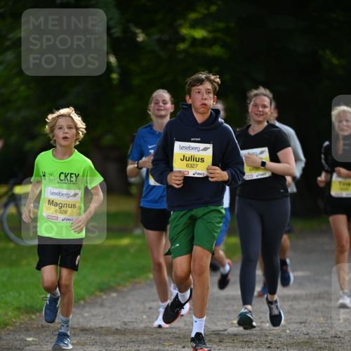 25.08.2024 - 20. Blankeneser Heldenlauf Dr. Thomas Lammeyer http://msf.ph/oto/6808110 25.08.2024 10:20:06 Laufen 2019, 6328, 6327 meine-sportfotos.de